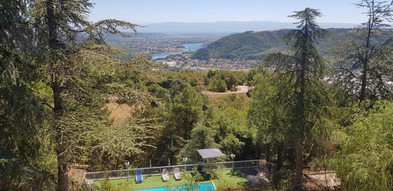 Saint-Jean-de-Muzols Tikazela - Domaine Ombre Et Lumiere Bed & Breakfast エクステリア 写真